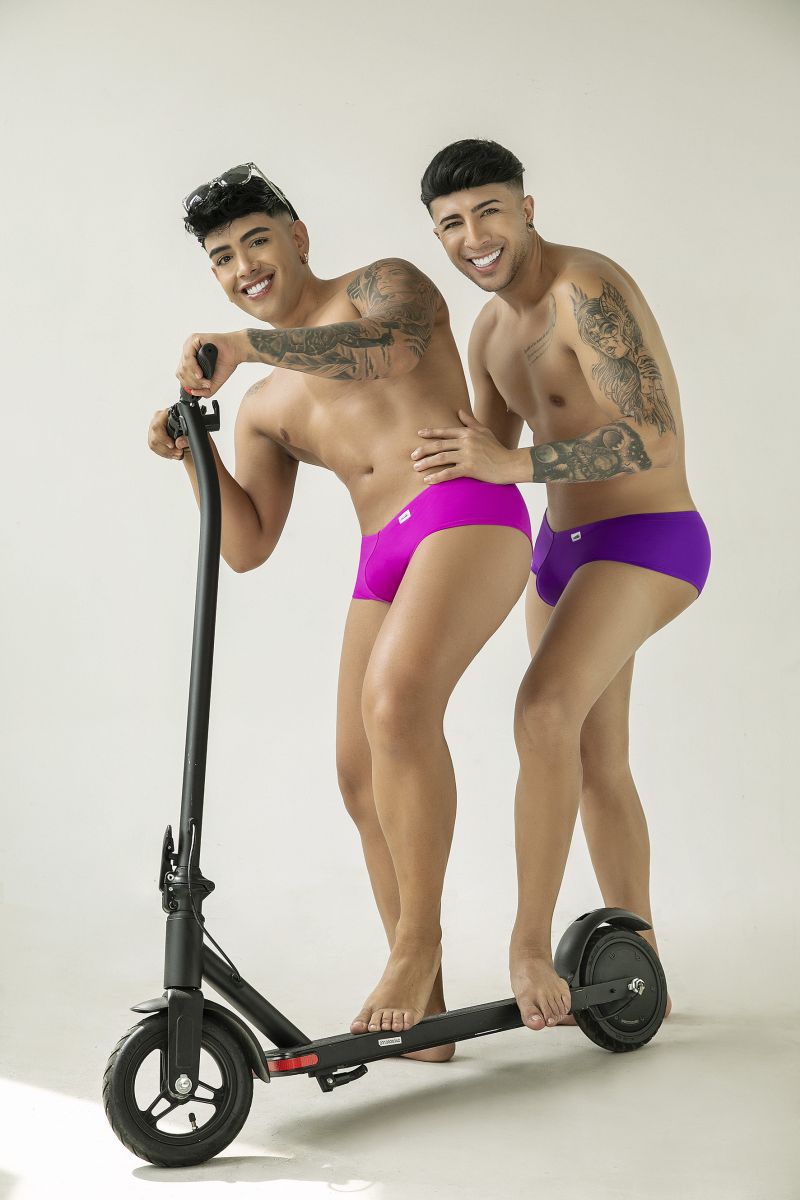 CandyMan 99943 Mens Ultimate Confidence Trunks Magenta